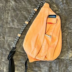 KAVU Peach Rope Sling Bag
